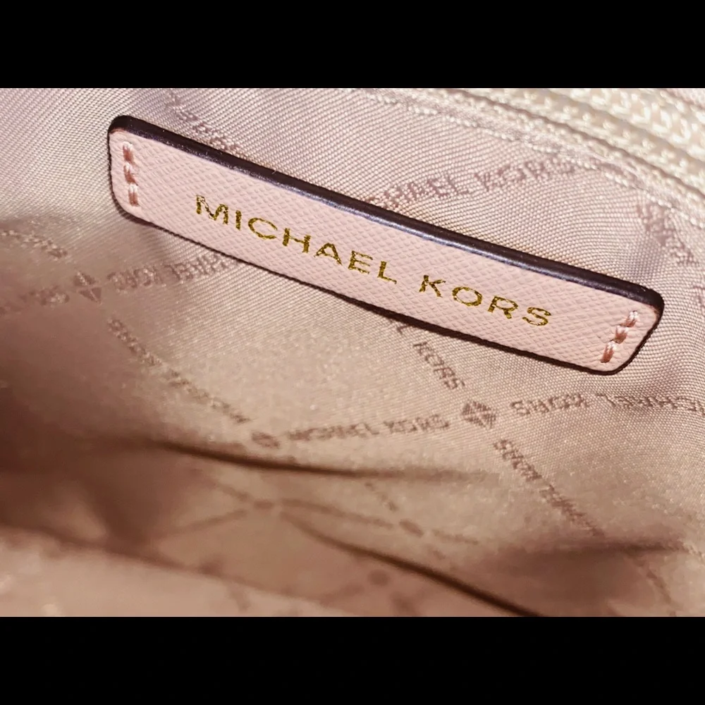 MICHAEL Michael Kors cindy updated